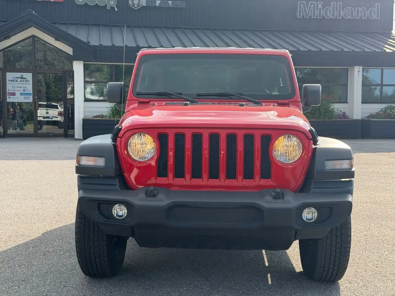 Jeep Wrangler - Image 10