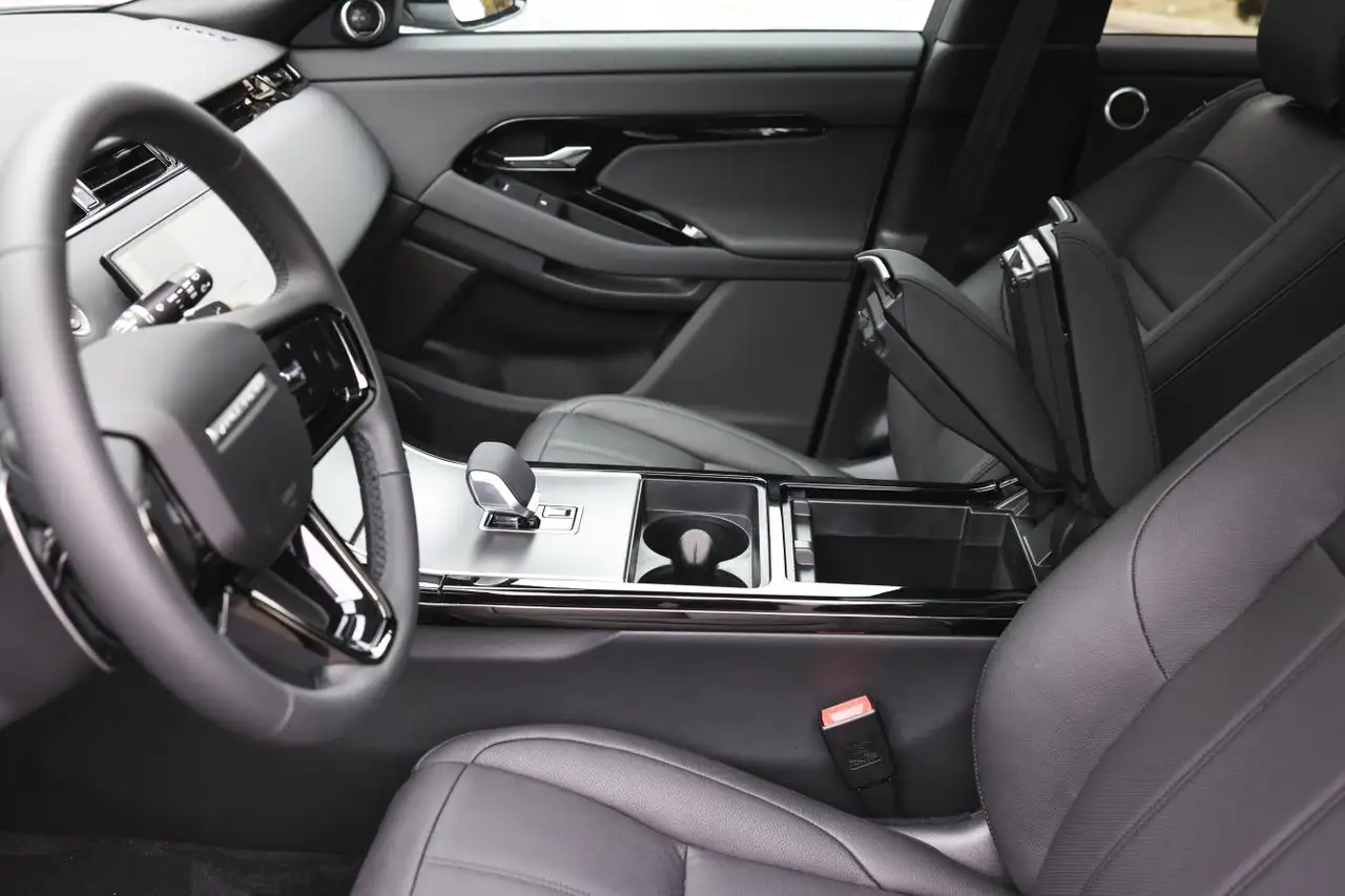 Land Rover Range Rover Evoque - Image 17