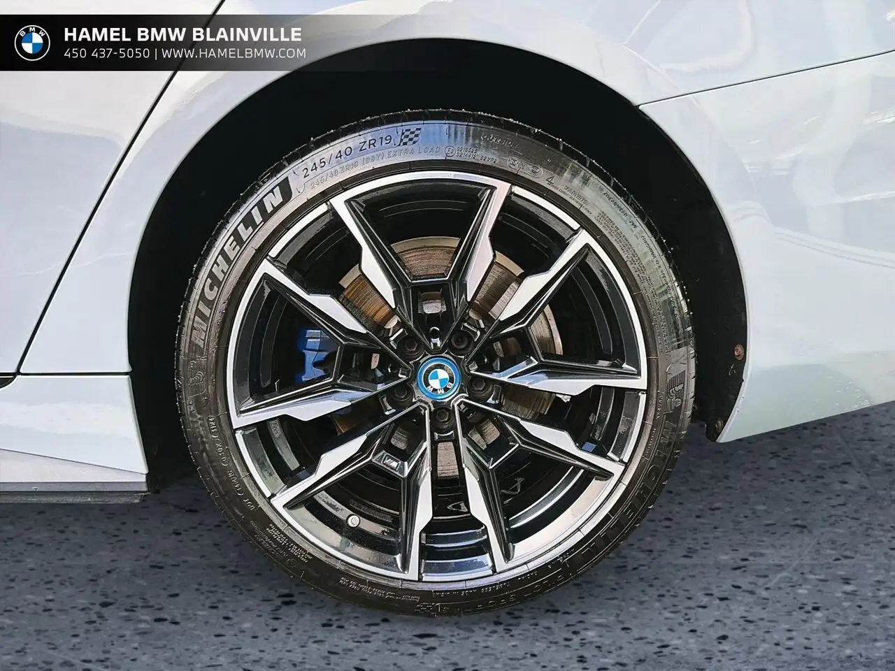 BMW i4 - Image 7