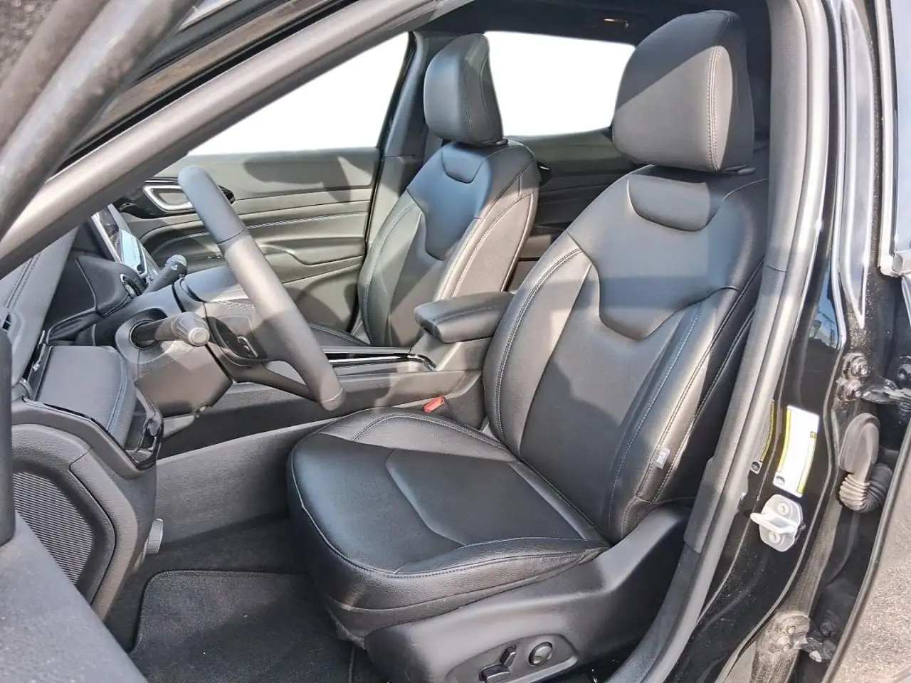 Jeep Compass - Image 8