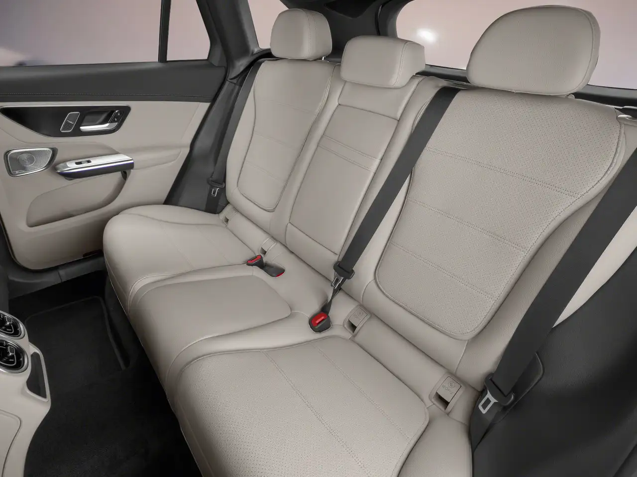 Mercedes-Benz GLC - Image 9