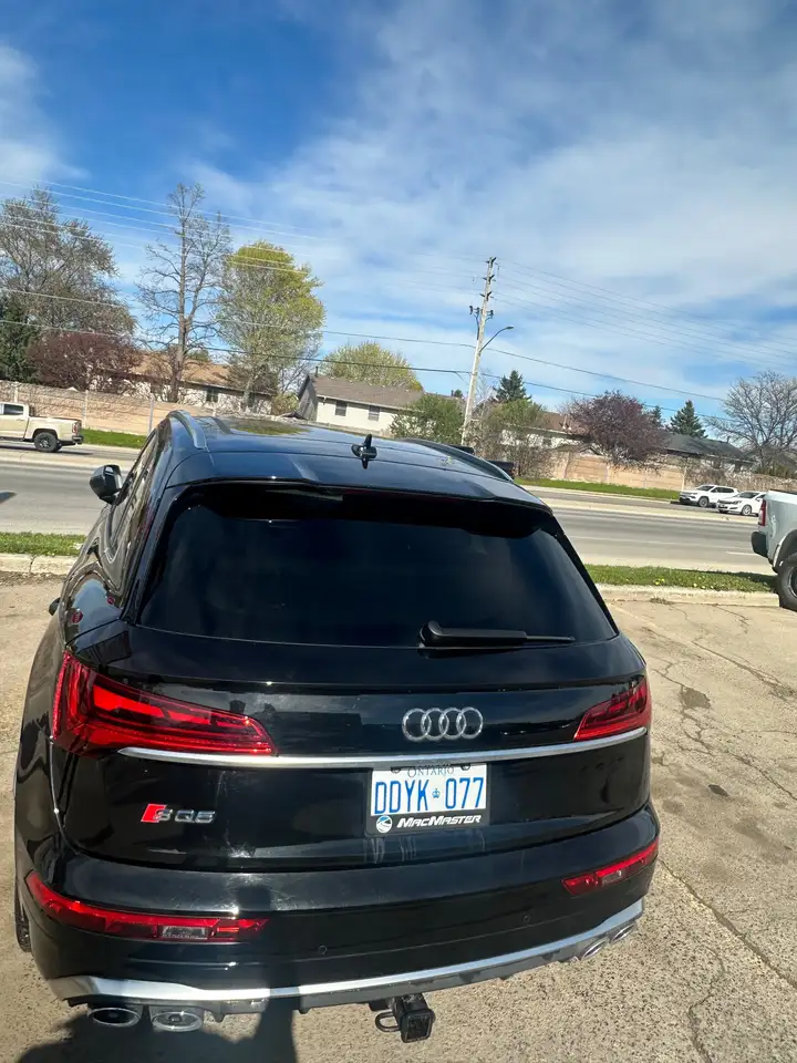 Audi SQ5 - Image 3