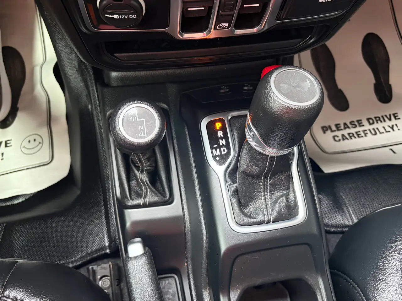Jeep Wrangler - Image 19