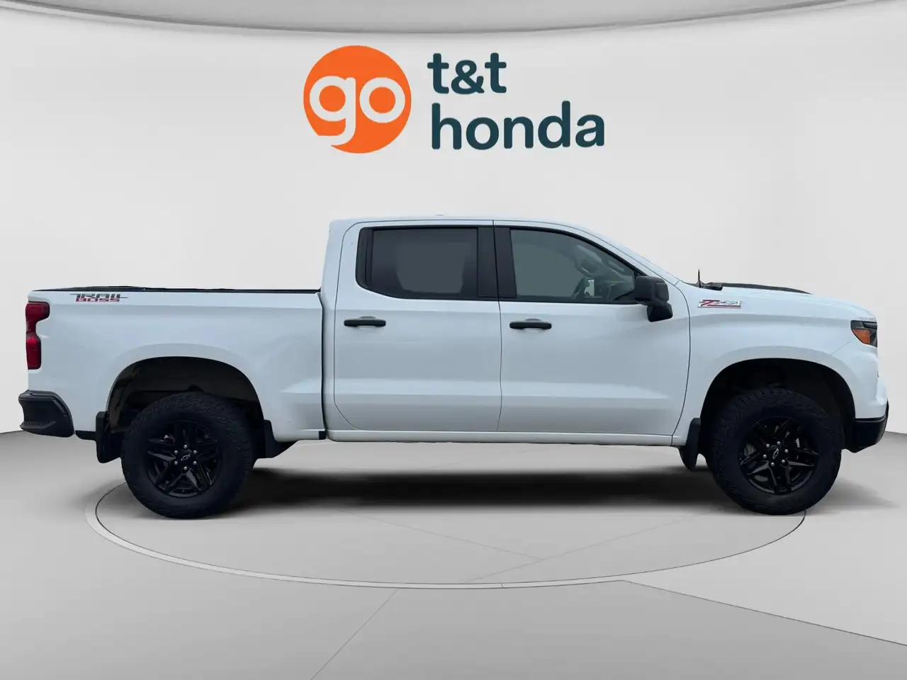 Chevrolet Silverado 1500 - Image 6