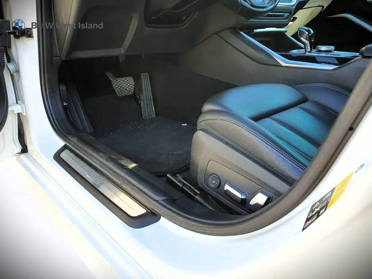 BMW 3 Series - Image 13