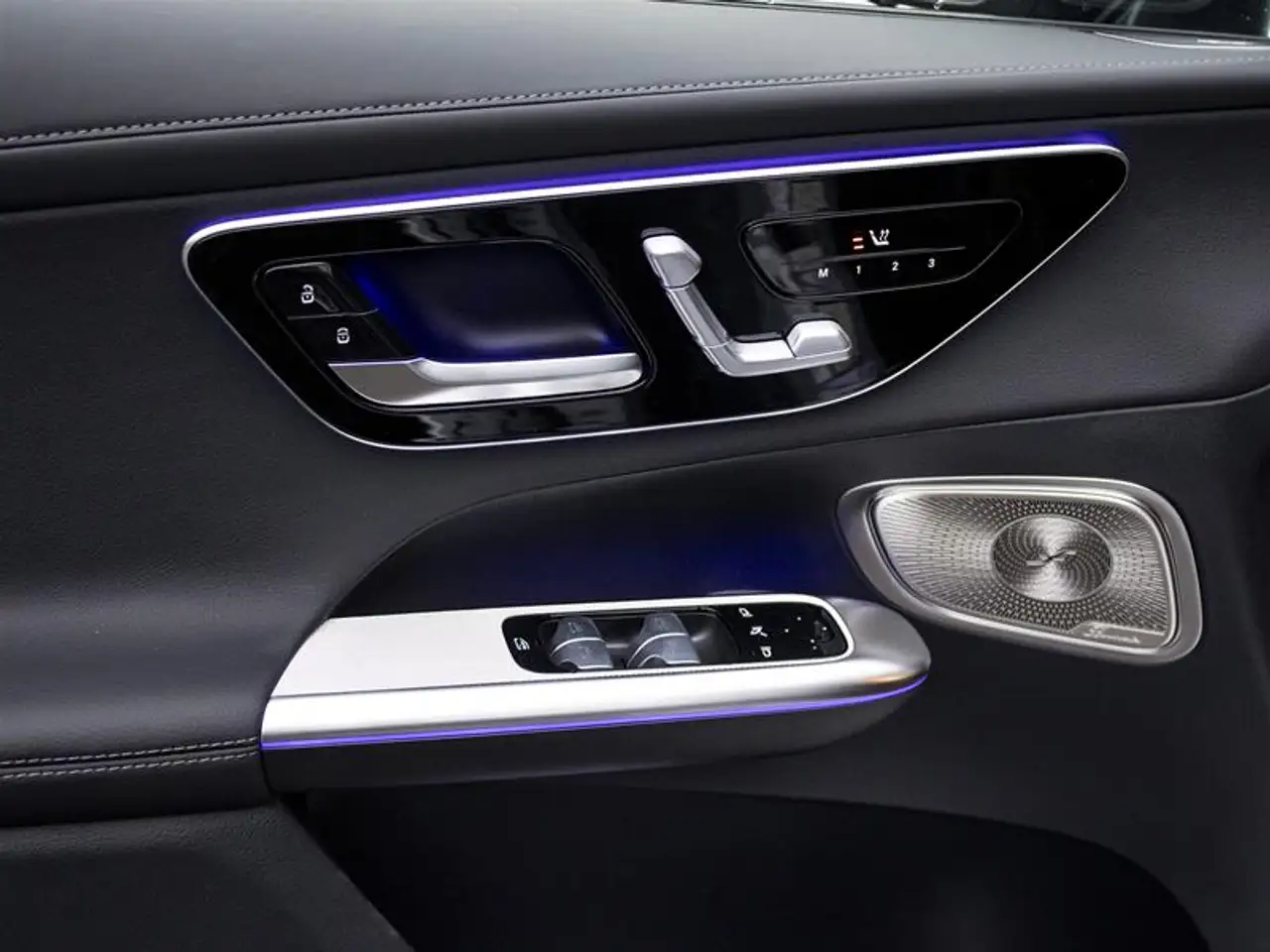 Mercedes-Benz GLC - Image 7