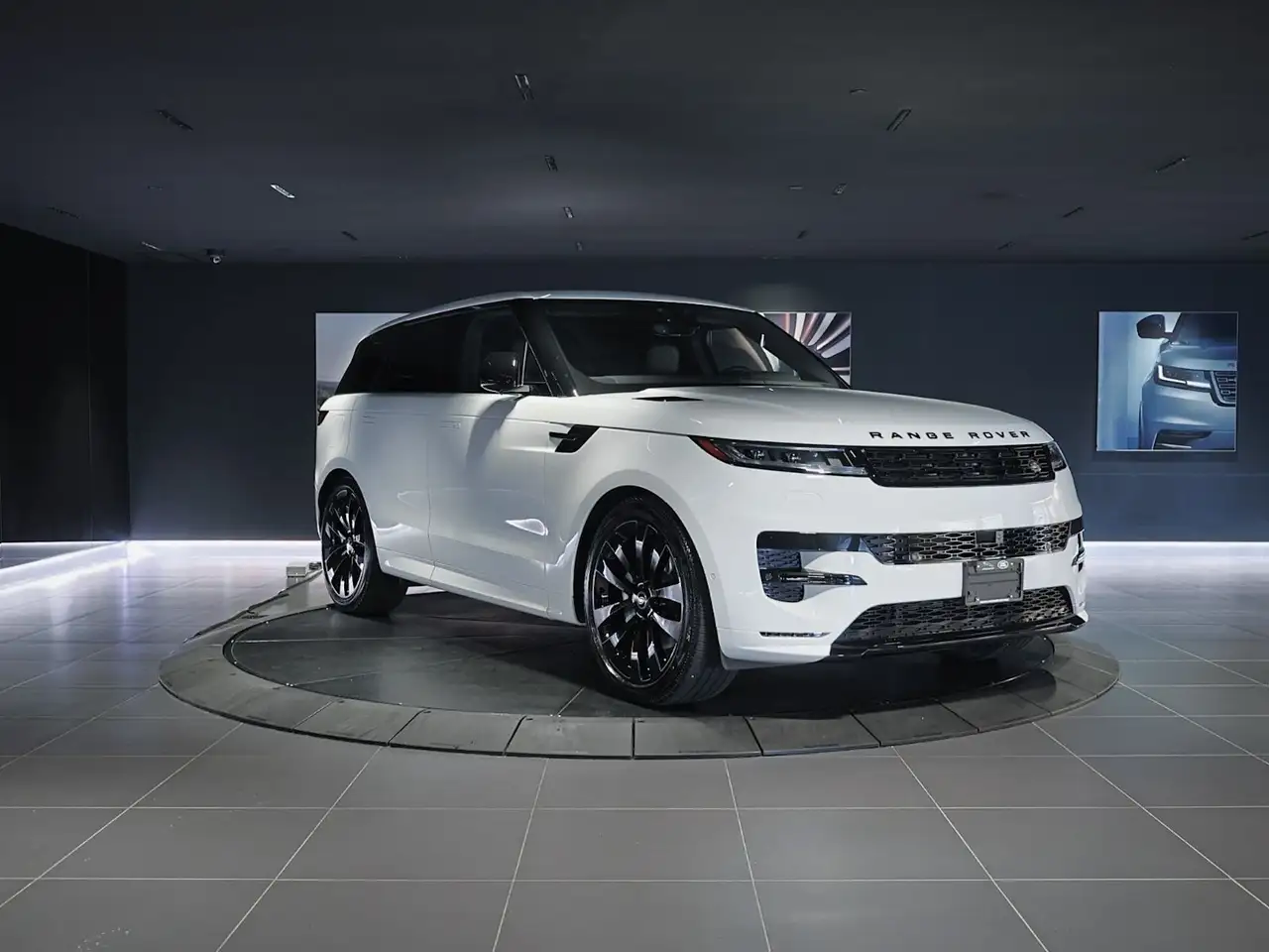 Land Rover Range Rover Sport - Image 3