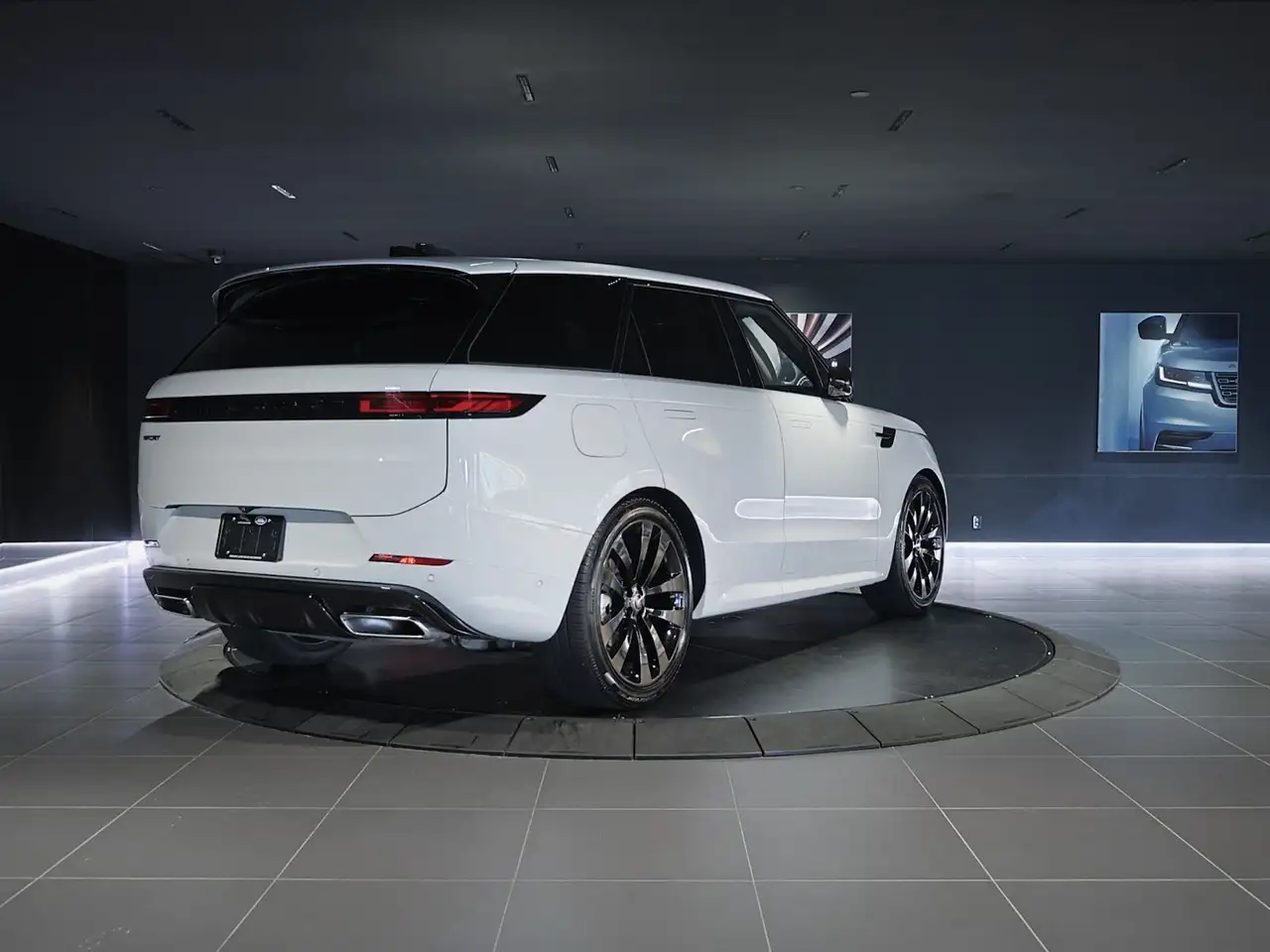 Land Rover Range Rover Sport - Image 5