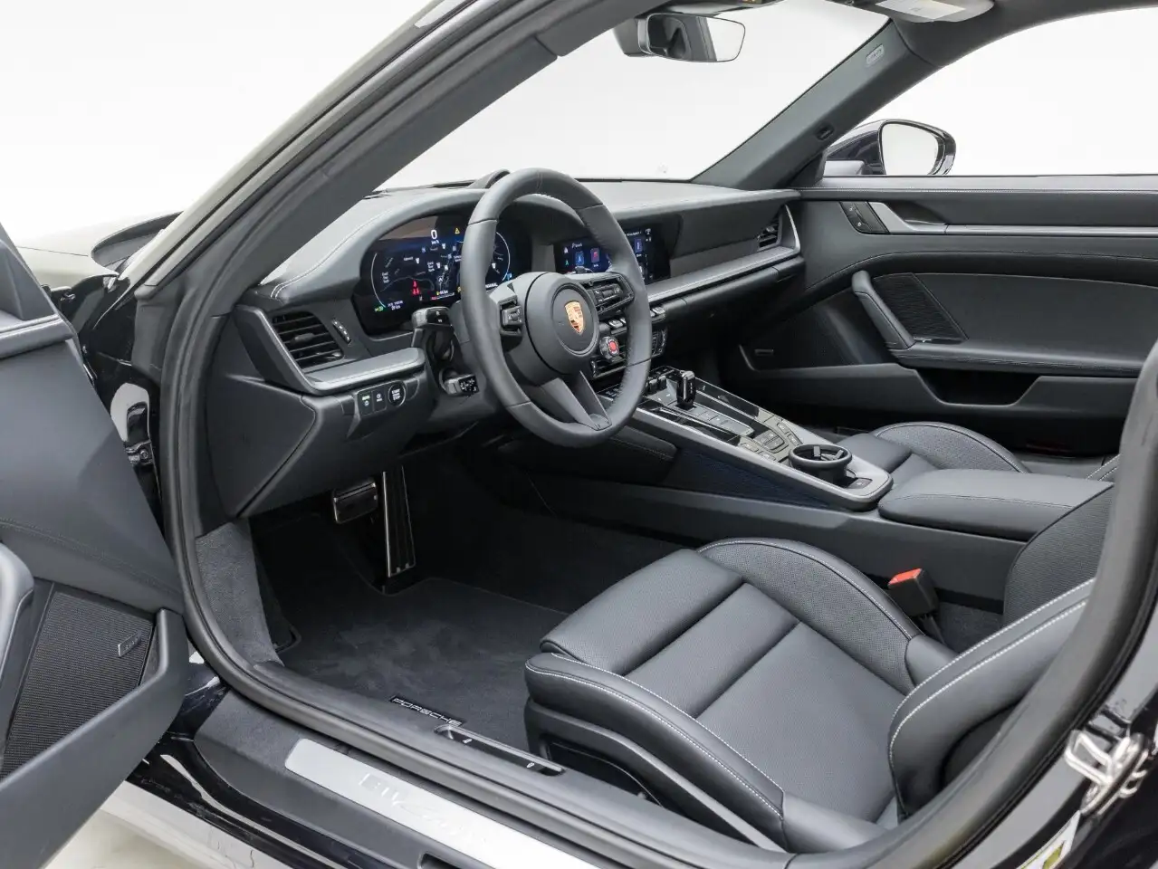 Porsche 911 - Image 14