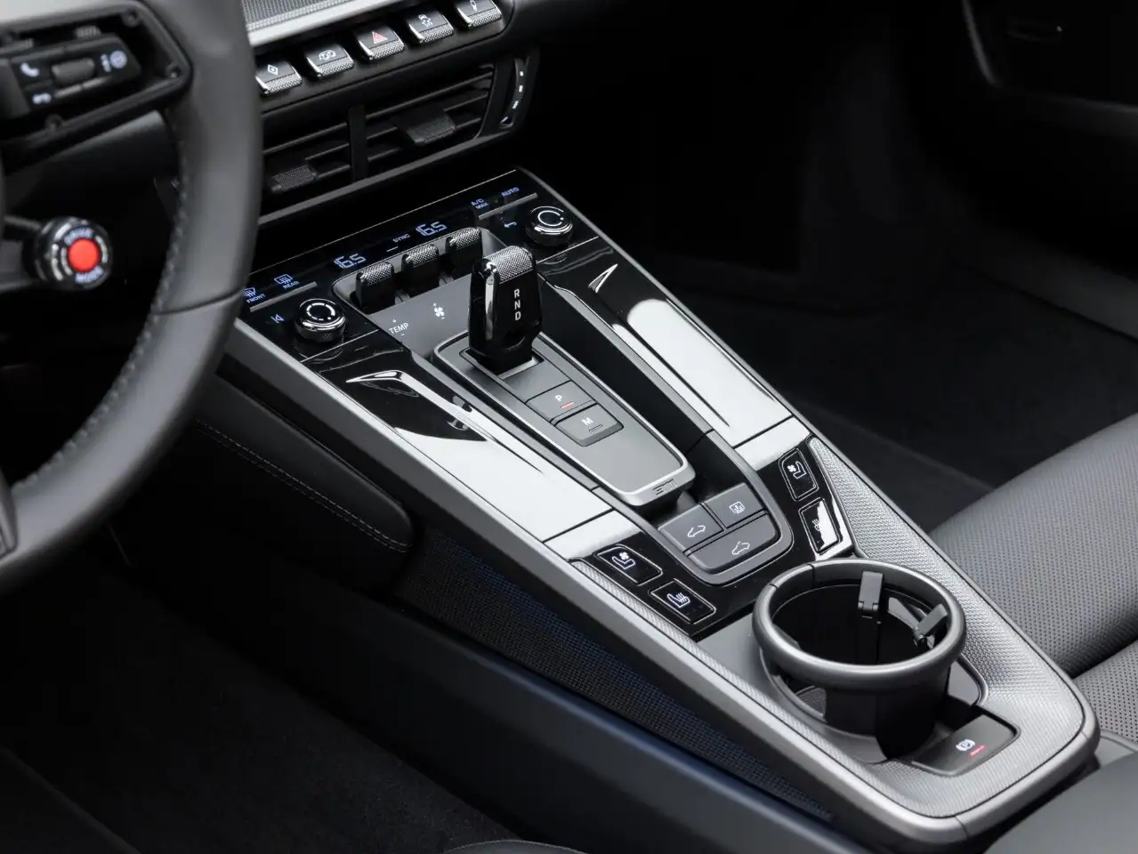 Porsche 911 - Image 22