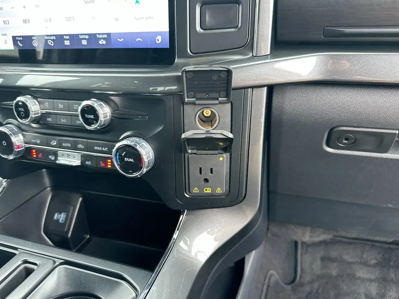 Ford F-150 - Image 50