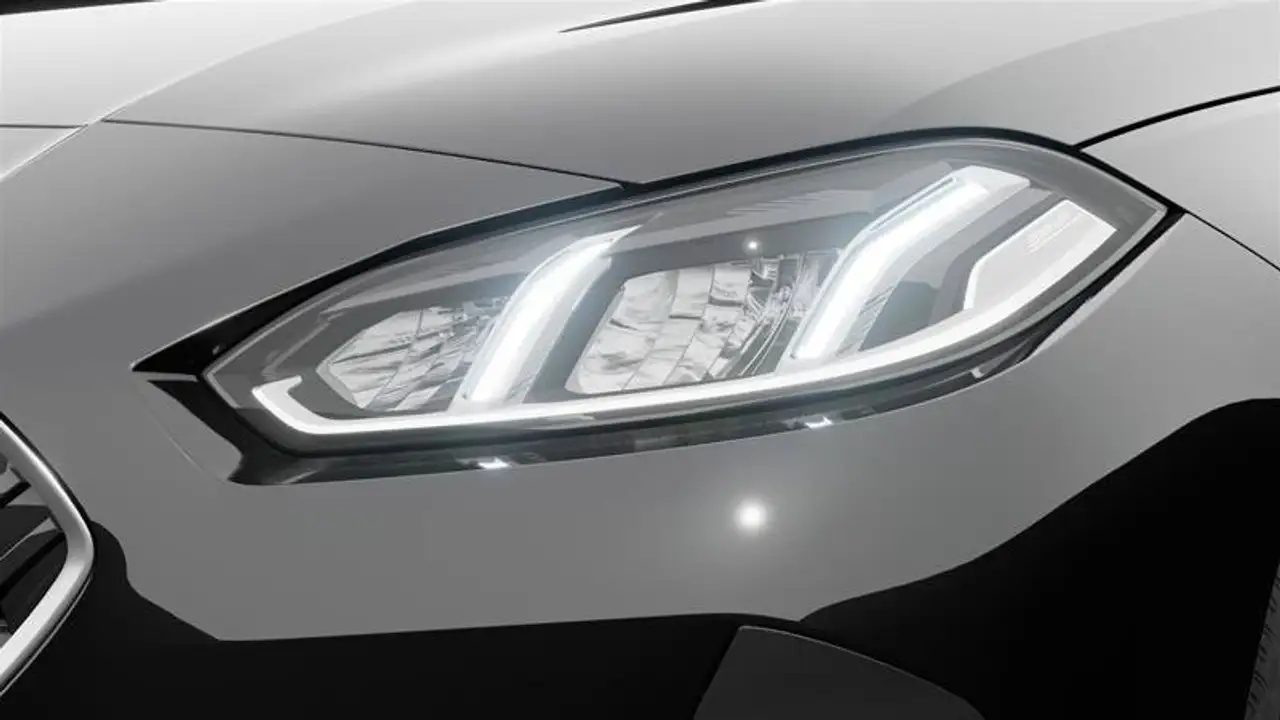 BMW 2 Series - Image 6