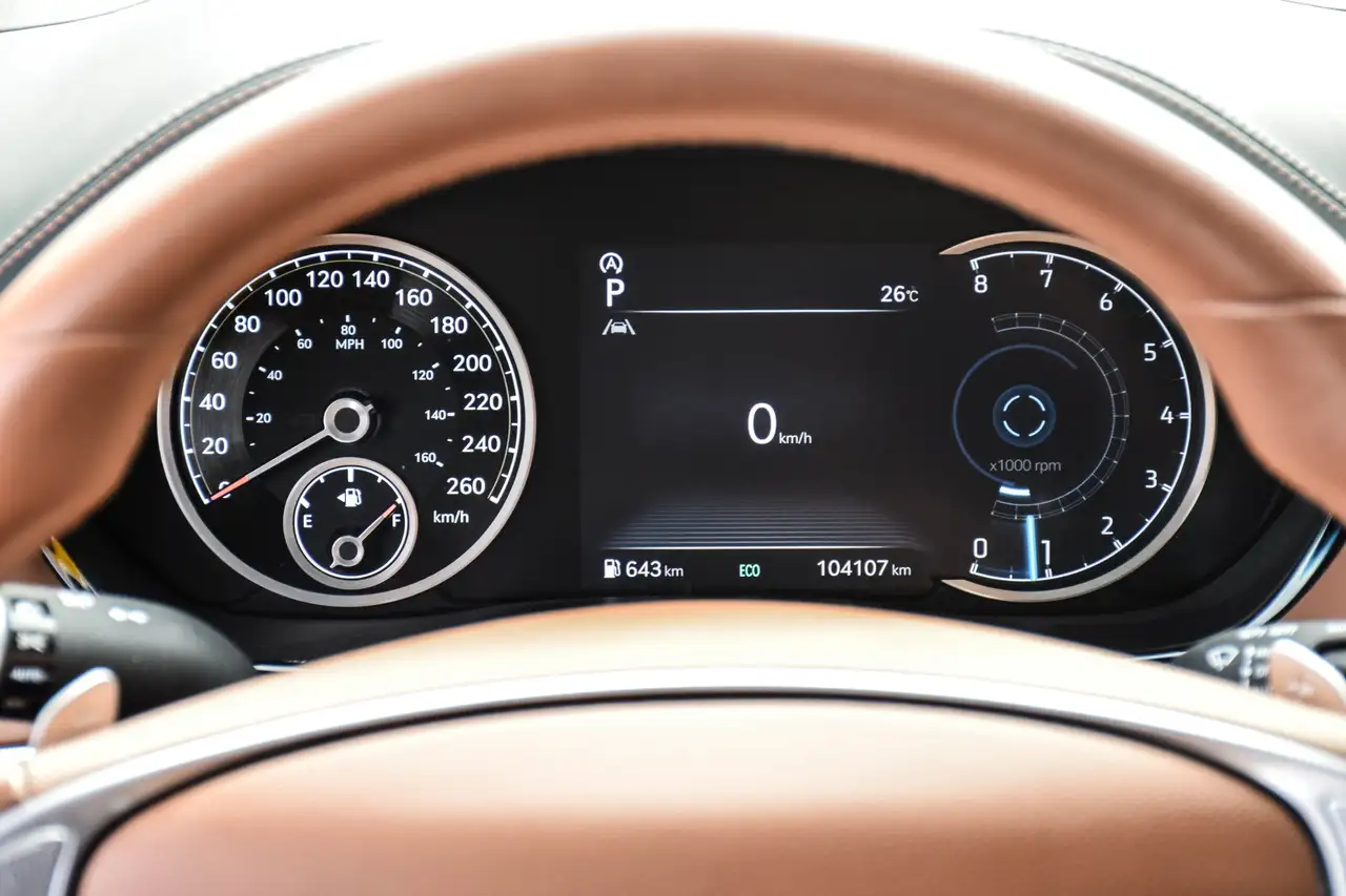 Genesis GV70 - Image 19