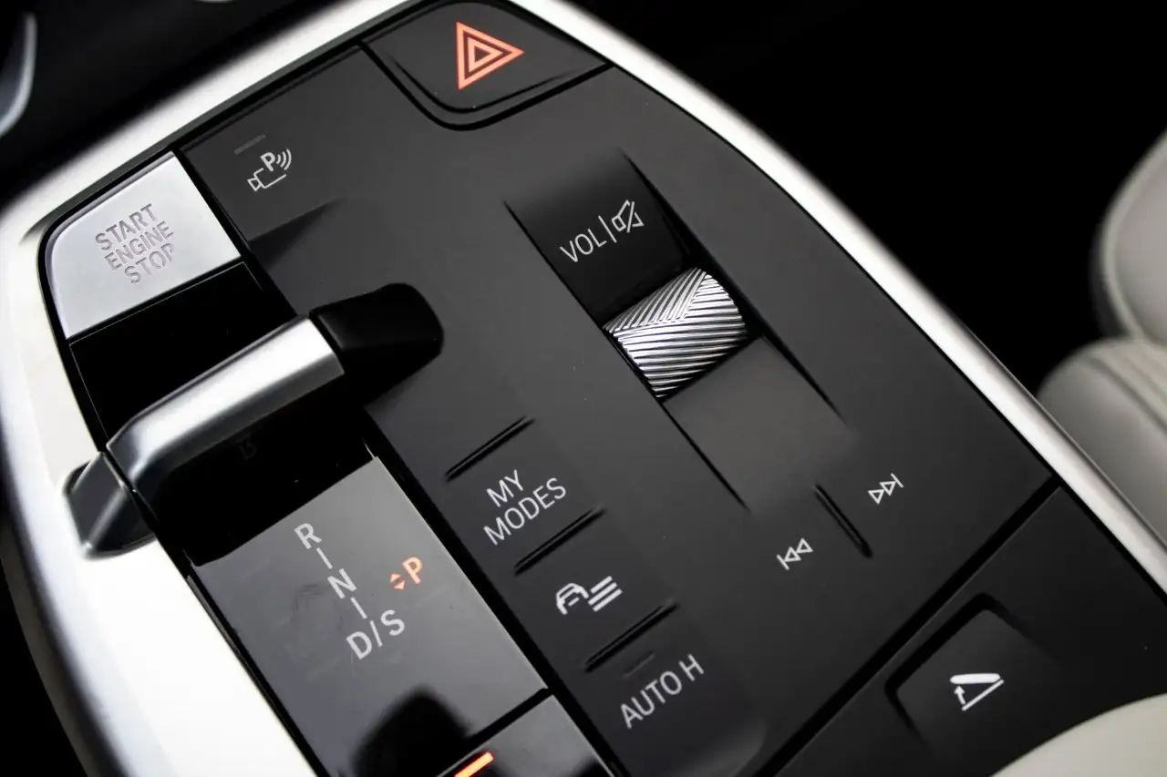 BMW X1 - Image 18