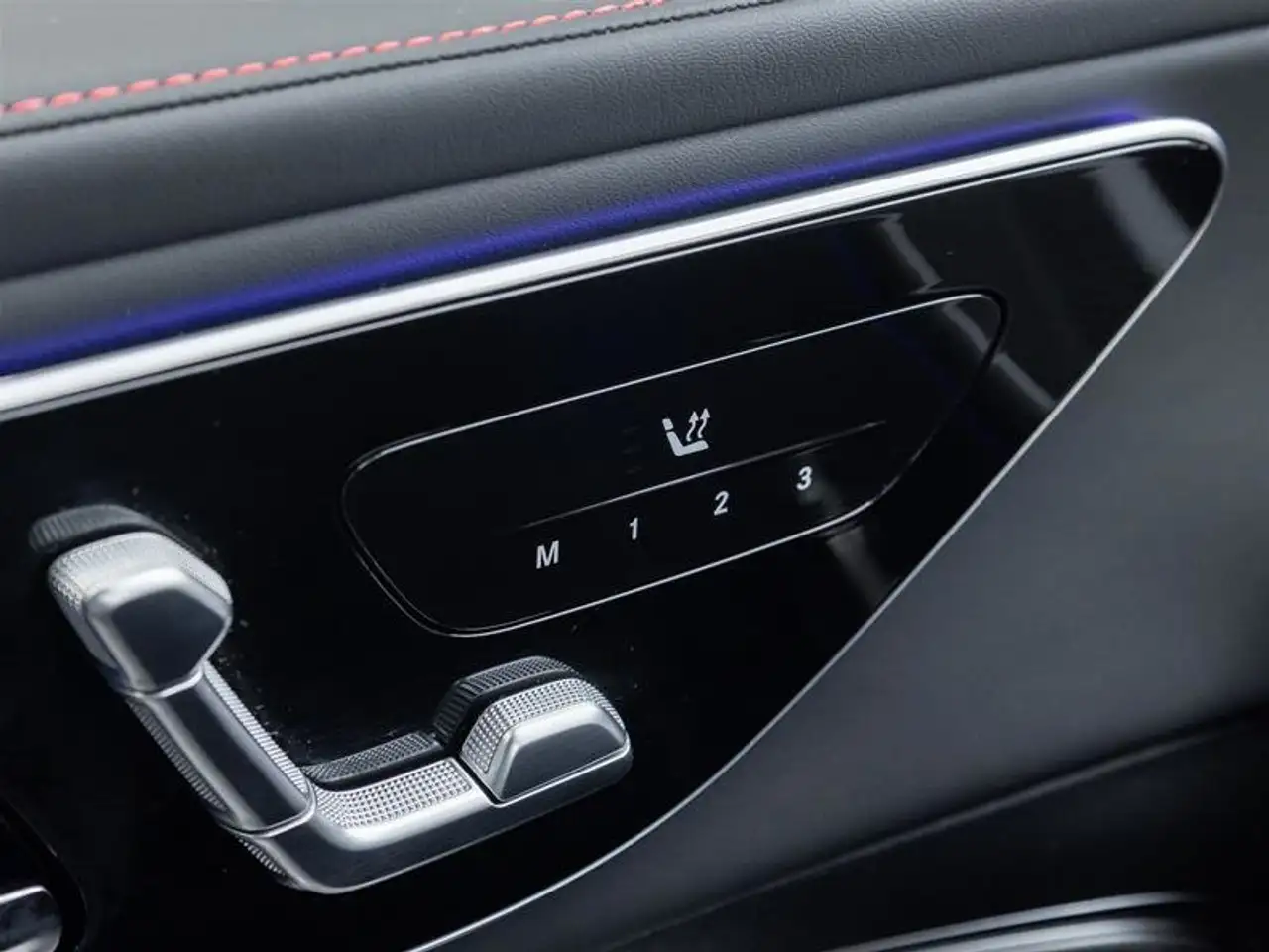 Mercedes-Benz GLC - Image 26