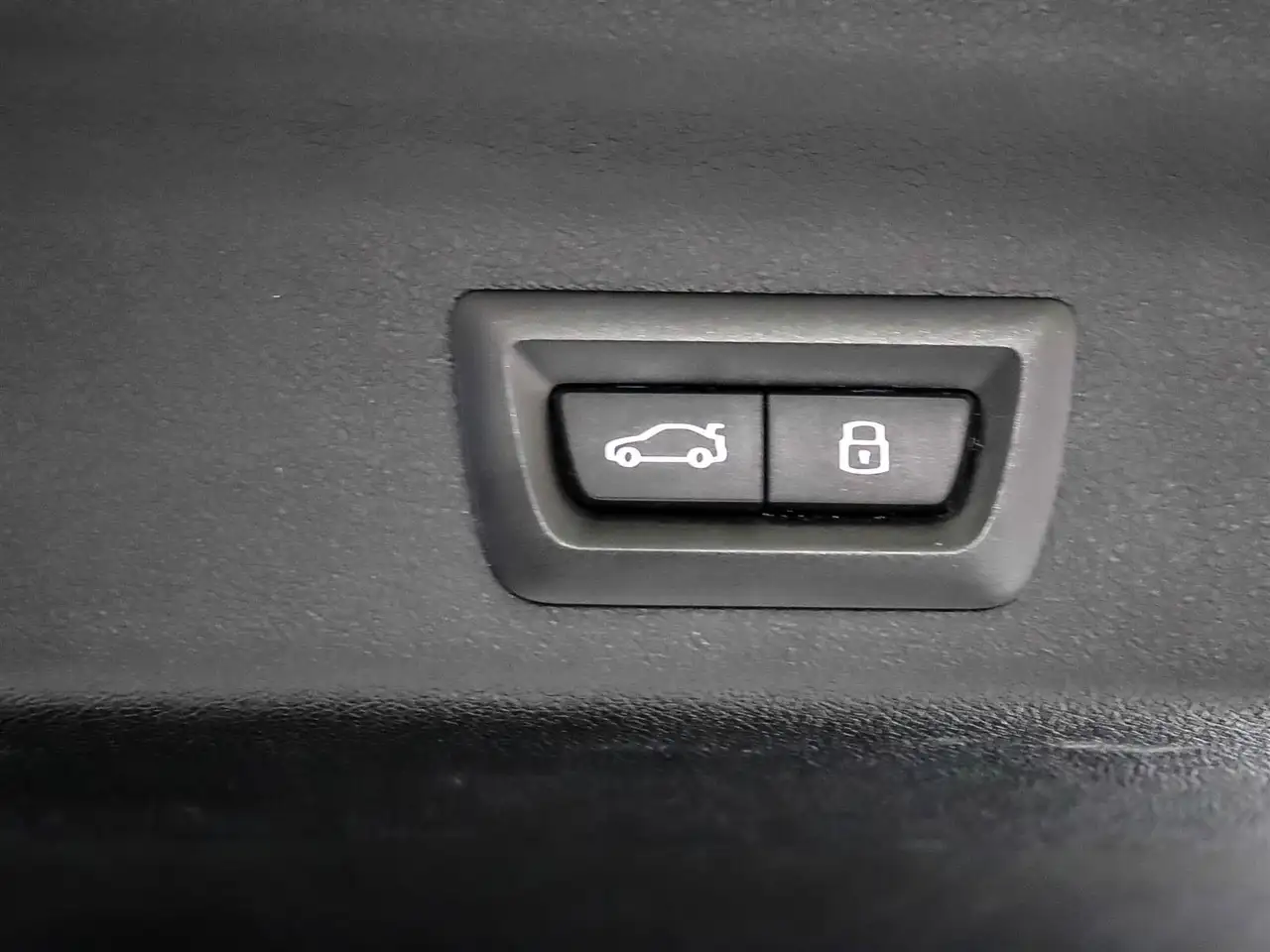 BMW X1 - Image 18