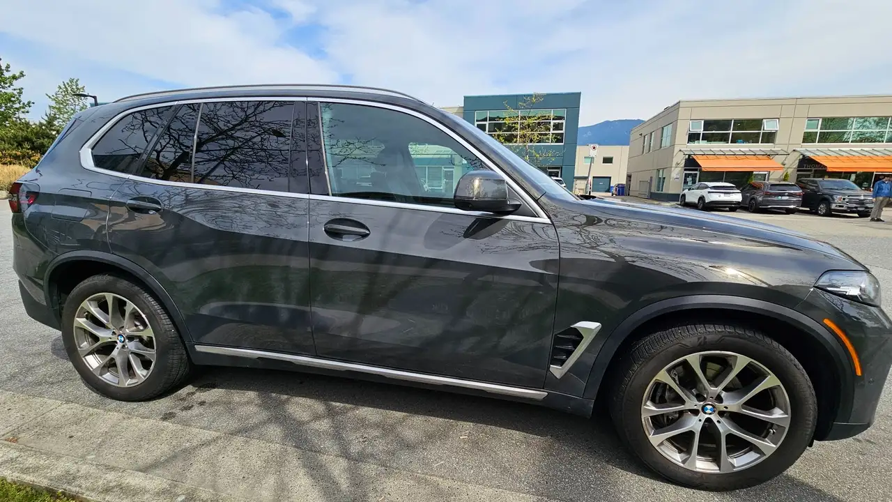 BMW X5 - Image 10
