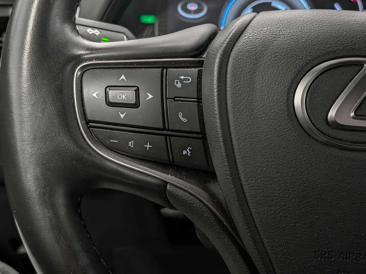 Lexus UX - Image 13