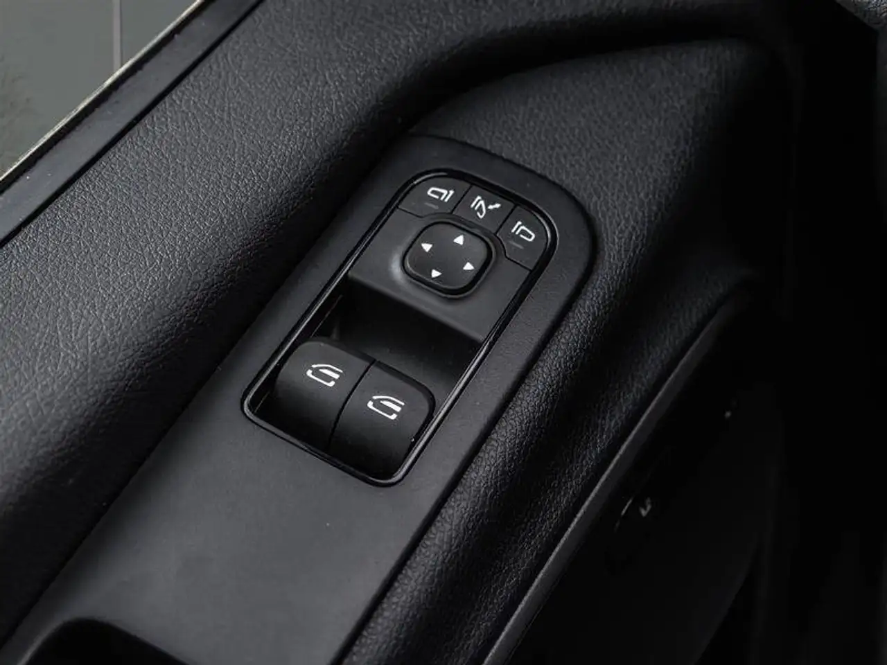 Mercedes-Benz Sprinter 2500 - Image 14
