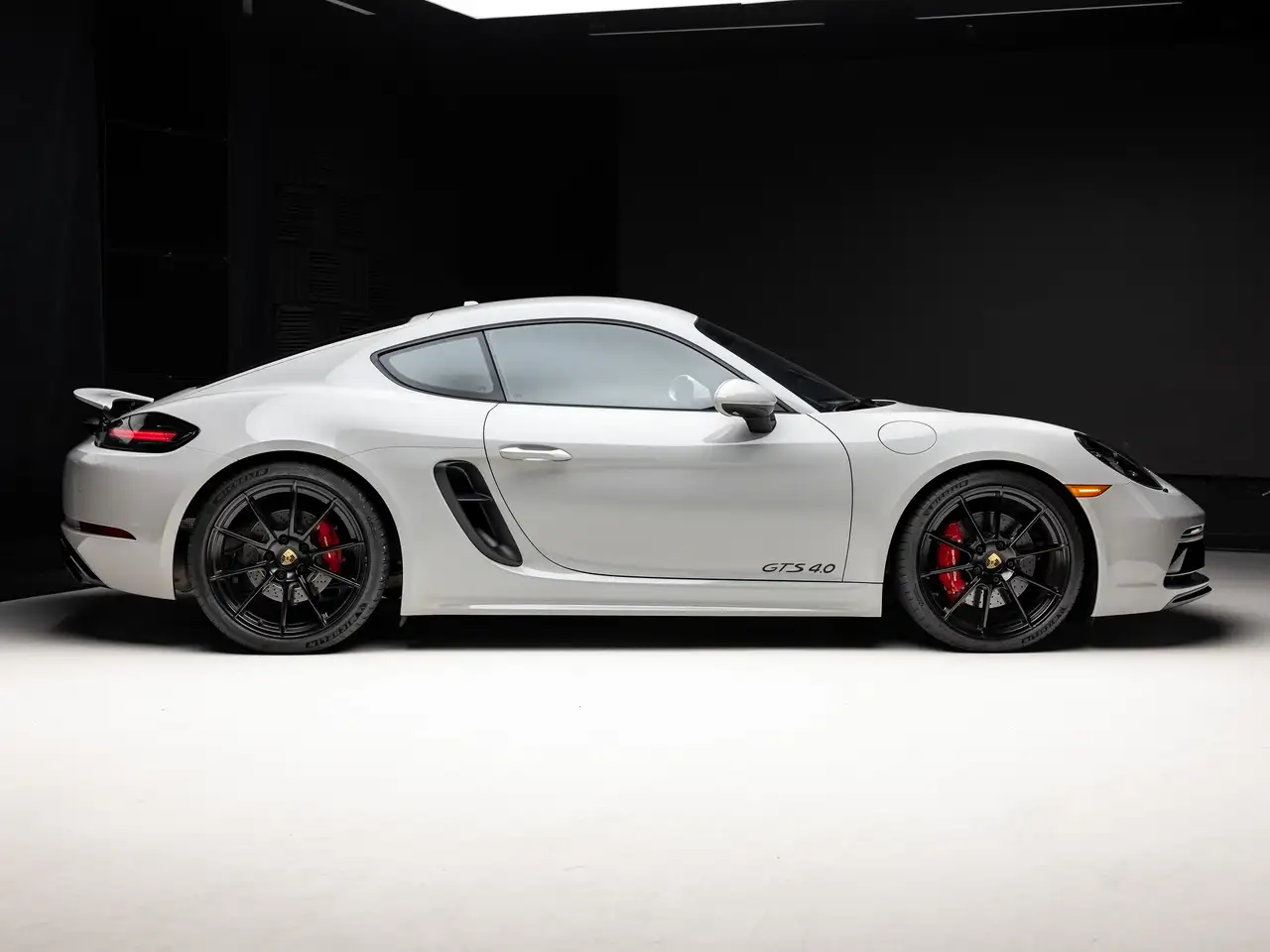 Porsche 718 Cayman - Image 4