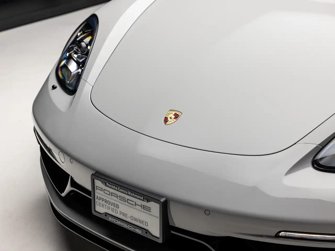 Porsche 718 Cayman - Image 25