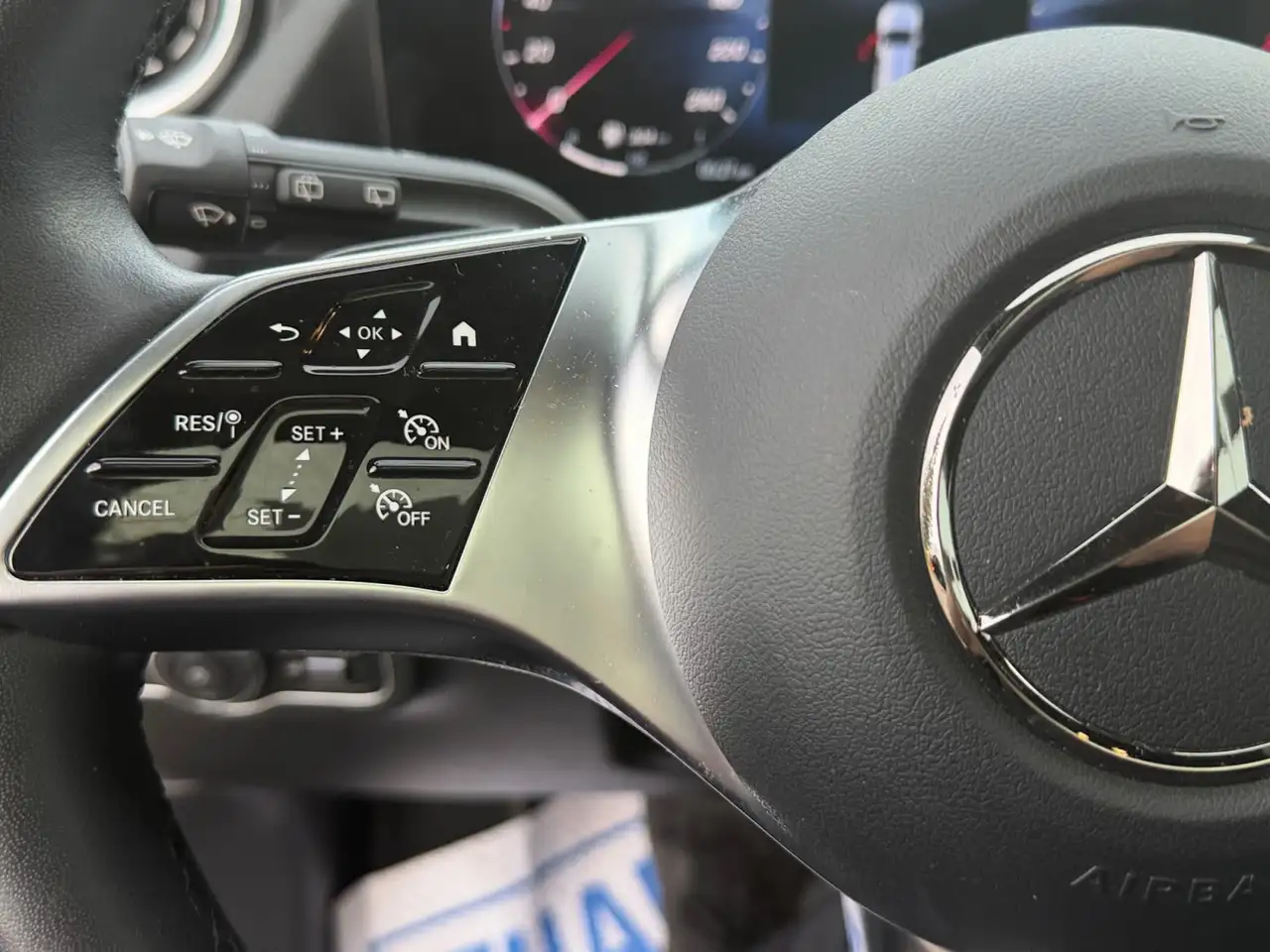 Mercedes-Benz GLA - Image 19