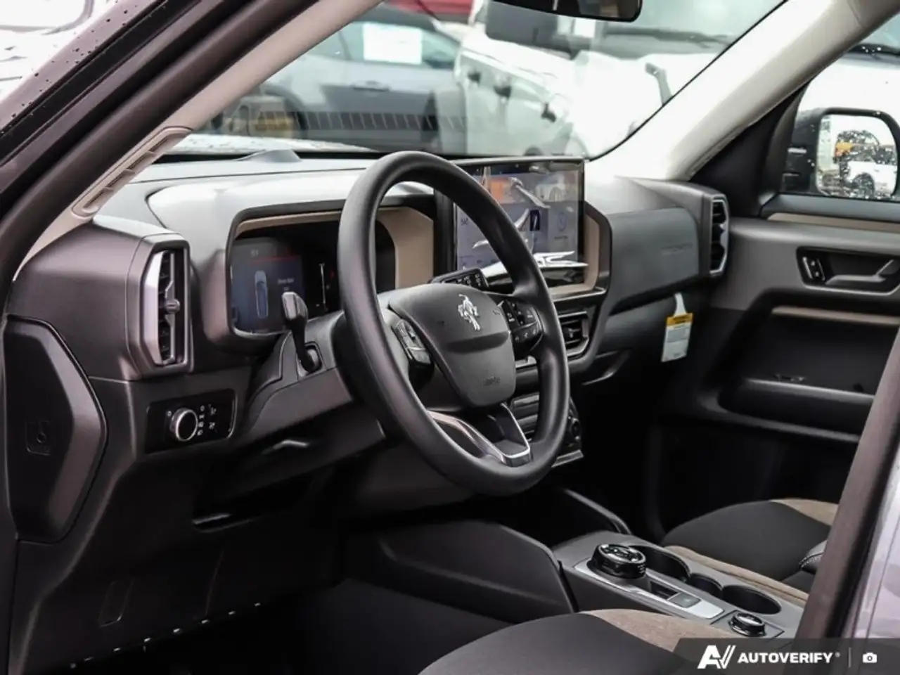 Ford Bronco Sport - Image 13