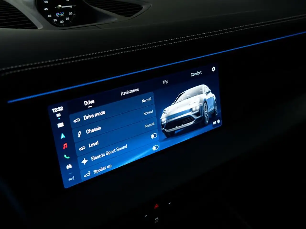 Porsche Macan - Image 38