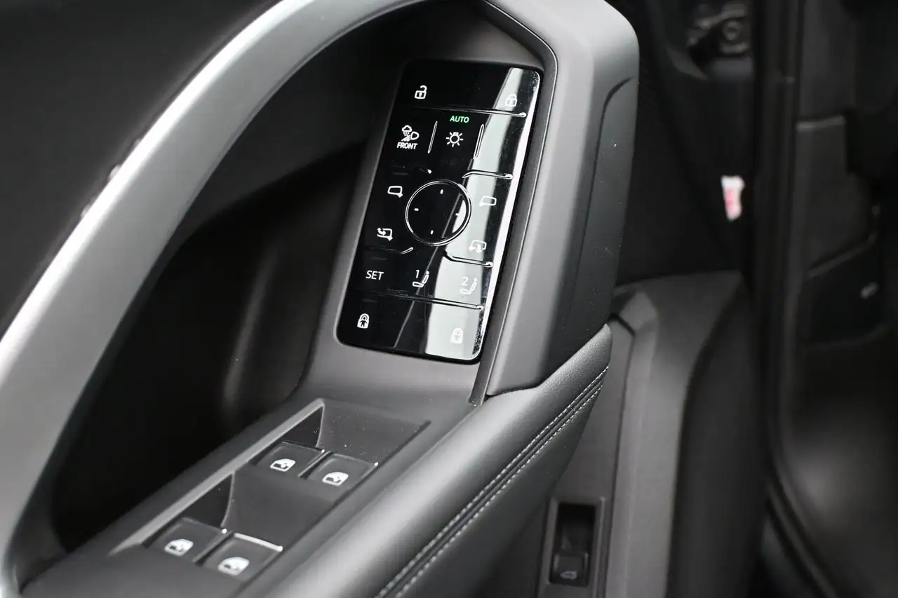 Audi Q5 - Image 6