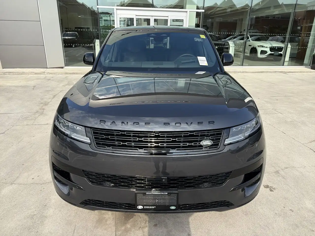Land Rover Range Rover Sport - Image 3