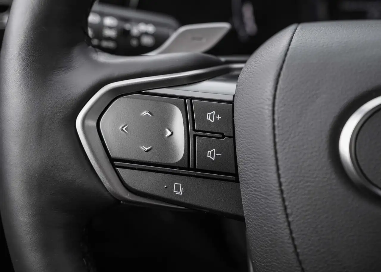 Lexus NX - Image 17