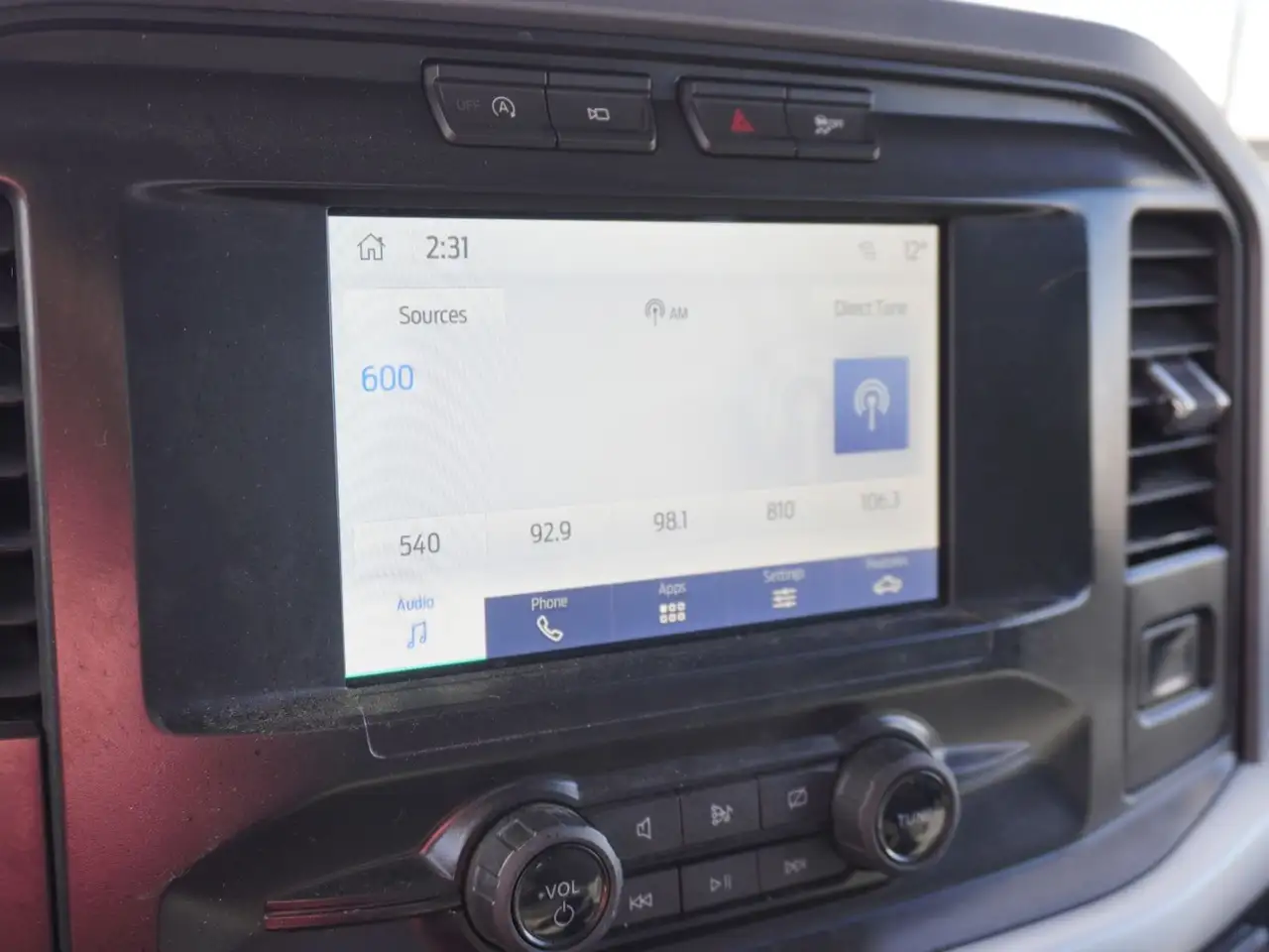 Ford F-150 - Image 27