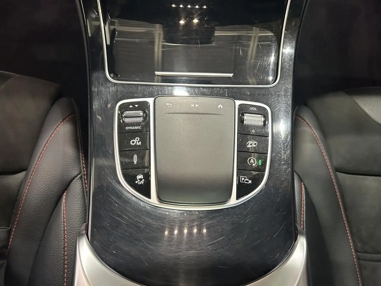 Mercedes-Benz GLC - Image 24