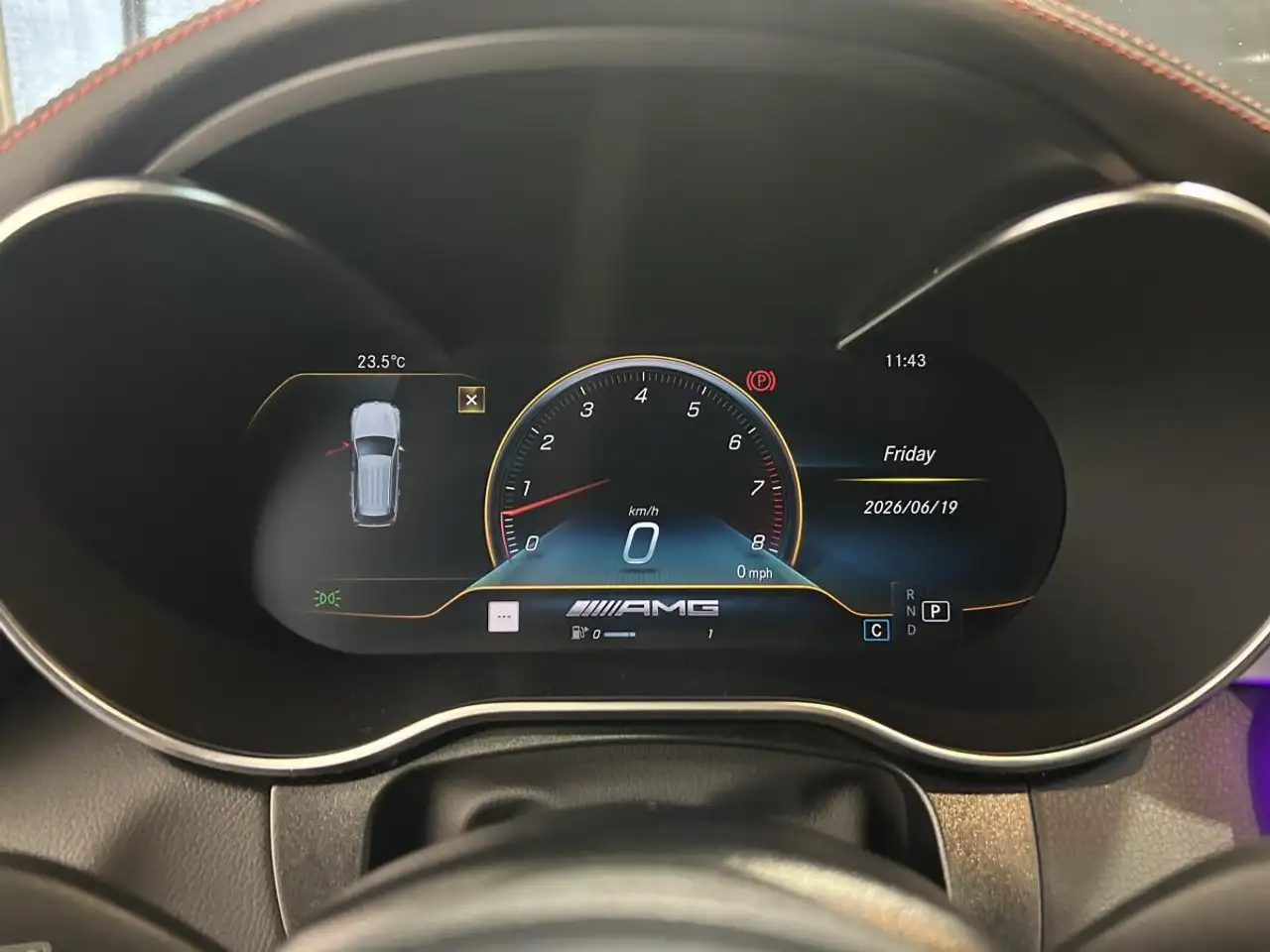 Mercedes-Benz GLC - Image 19