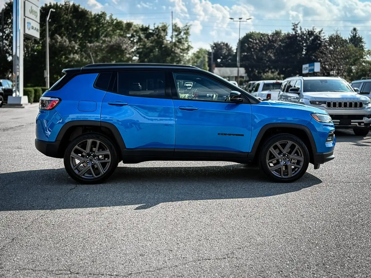 Jeep Compass - Image 4