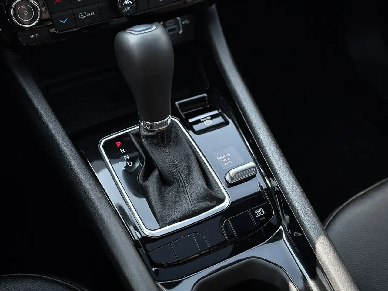 Jeep Compass - Image 24