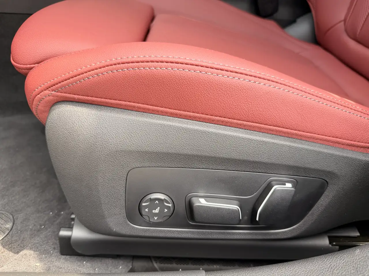 BMW 4 Series - Image 22