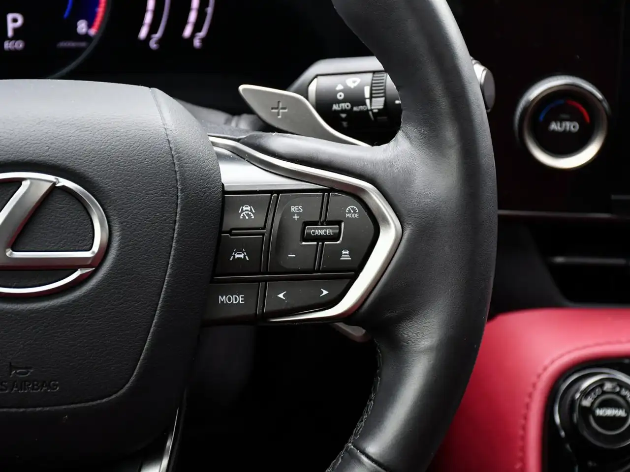 Lexus NX 350 - Image 22