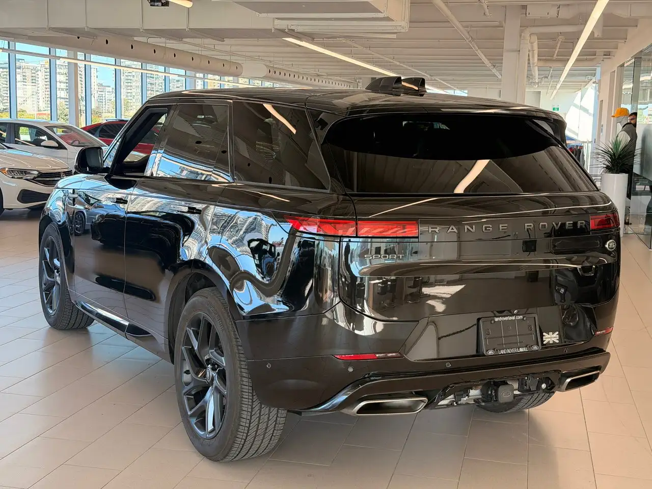 Land Rover Range Rover Sport - Image 6