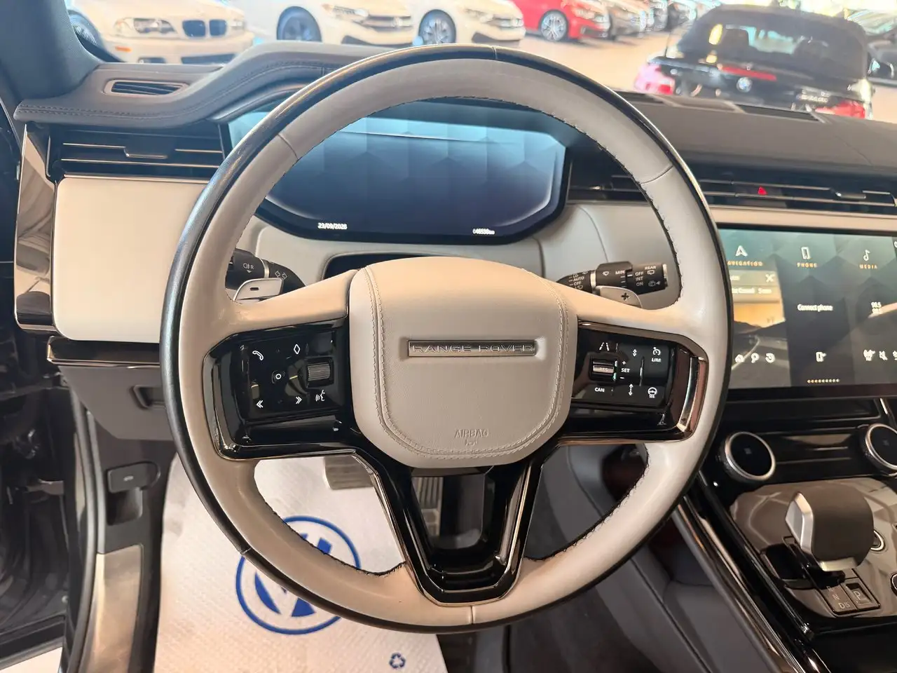 Land Rover Range Rover Sport - Image 16