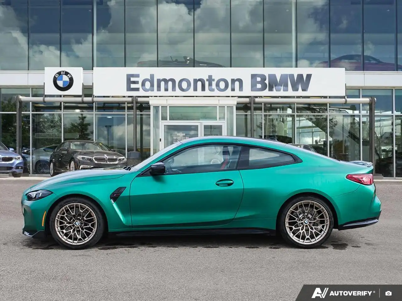 BMW M4 - Image 3
