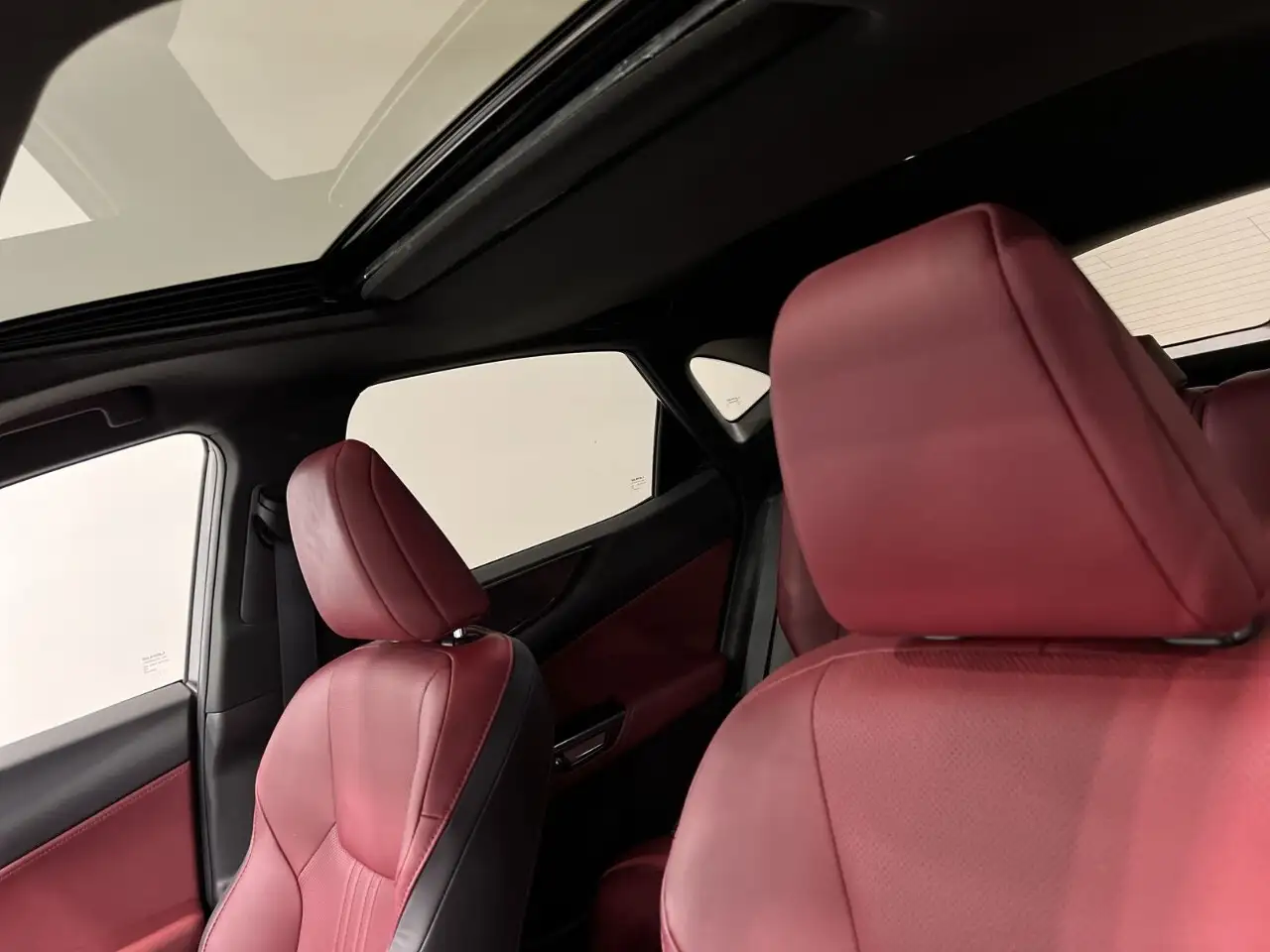Lexus NX - Image 20