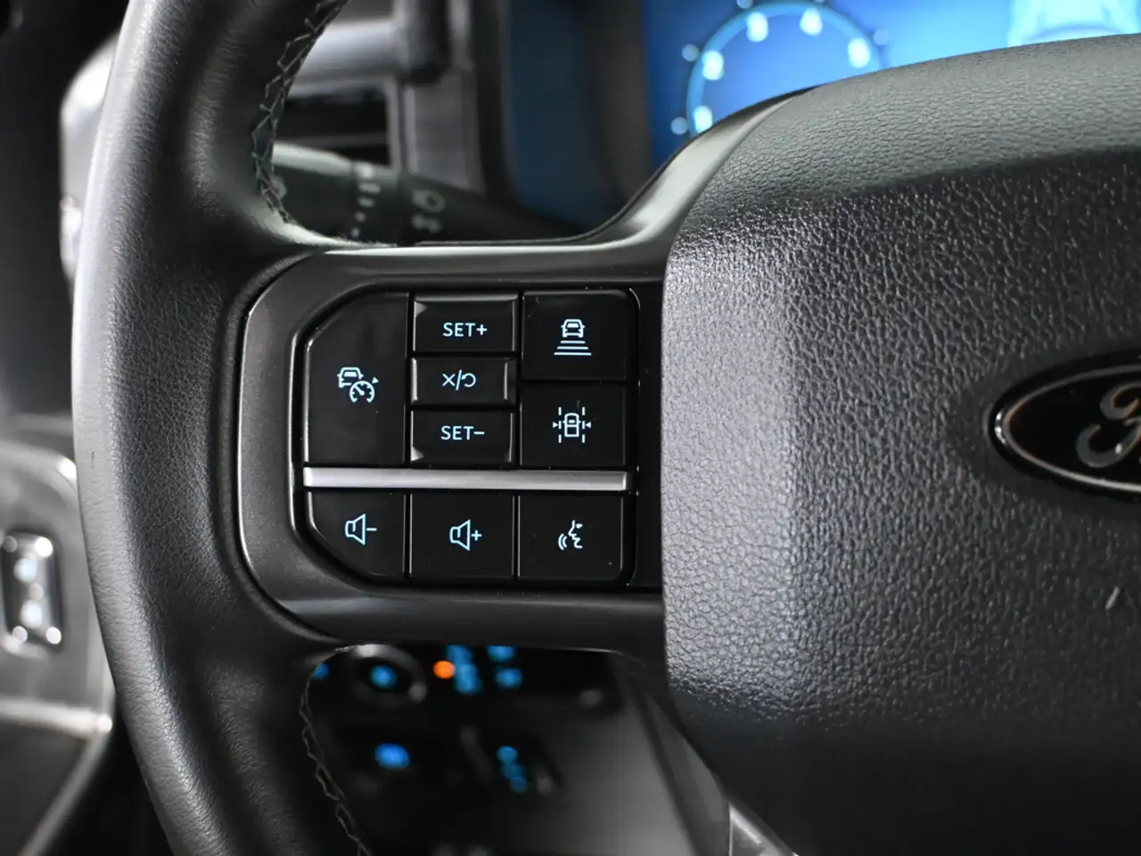 Ford F-150 - Image 15