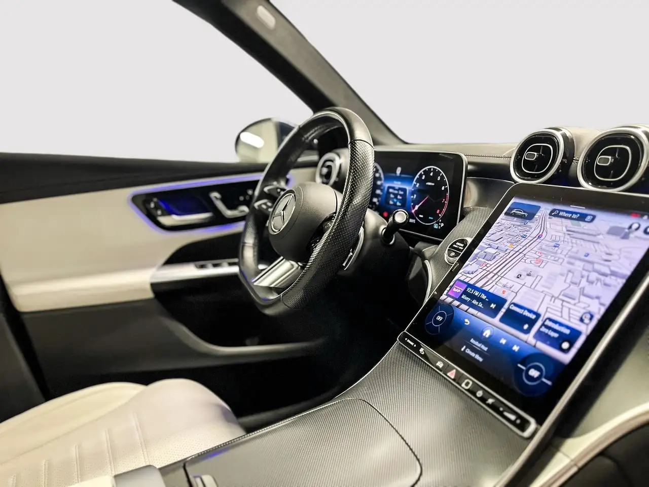 Mercedes-Benz GLC - Image 21