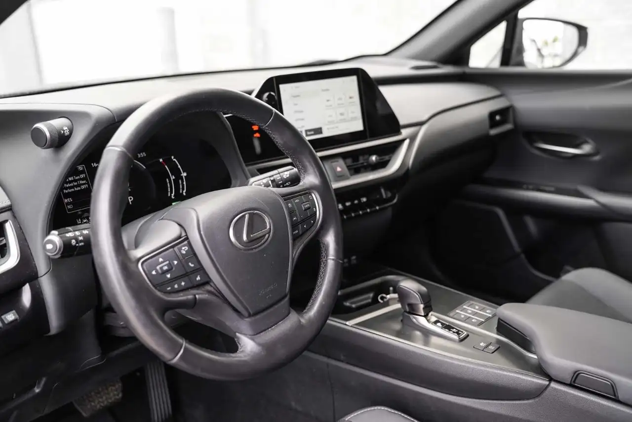 Lexus UX - Image 18
