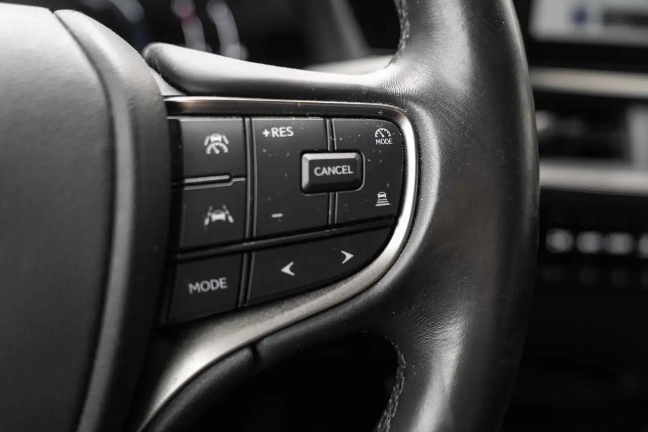 Lexus UX - Image 22