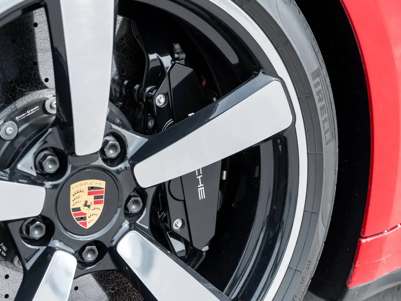 Porsche 911 - Image 10
