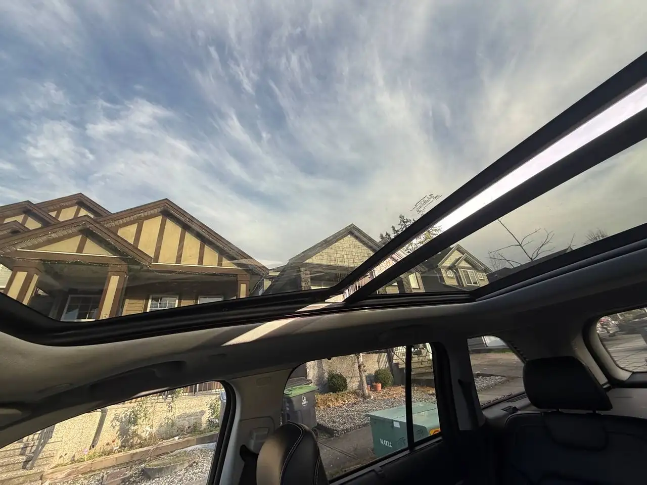 Jeep Grand Cherokee - Image 4