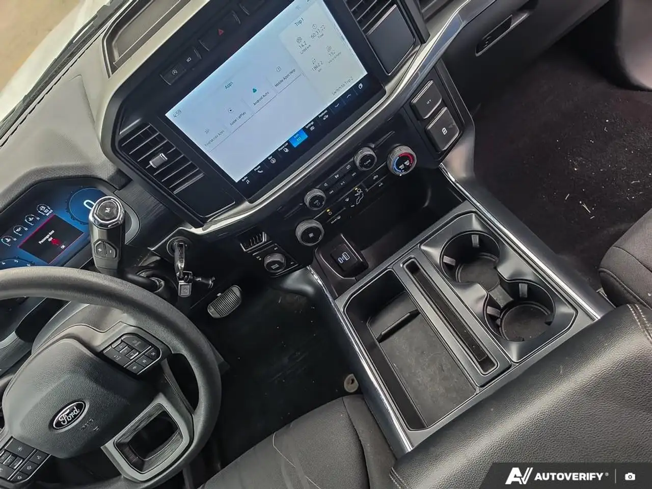 Ford F-150 - Image 18