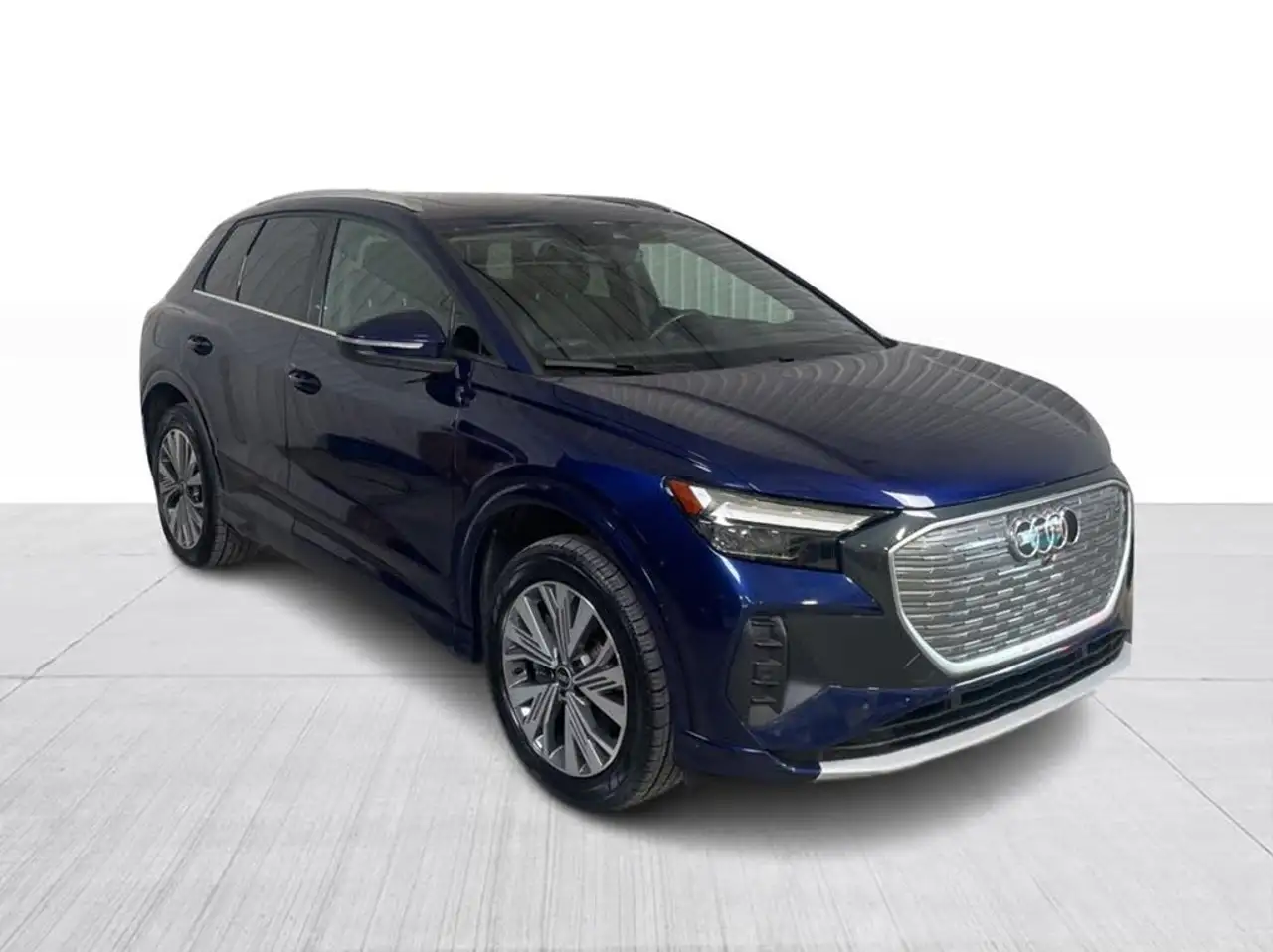 Audi Q4 e-tron - Image 1